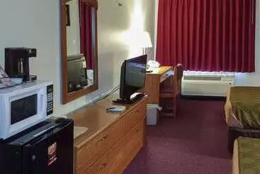 فندق على الطريق Econo Lodge