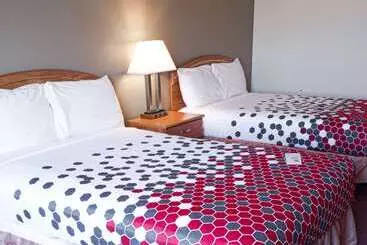 فندق على الطريق Econo Lodge