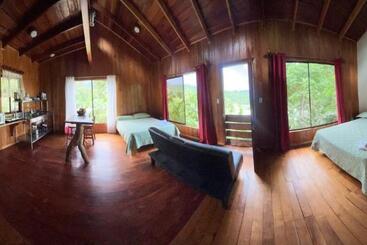 Pension (Hôtel basse catégorie) Monte Santo Y Café