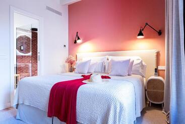 בית מלון כפרי Samaritana Suites