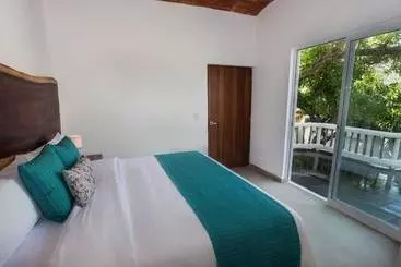 هتل Ysuri Bambu