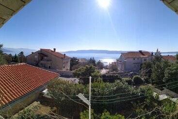 آپارتمان‌های توریست‌ها Apartments Marino