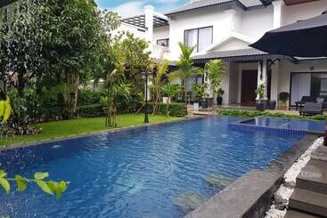 هتل Krissna Villa Siem Reap