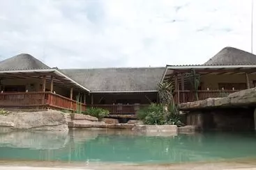 Hotelli Rain Farm Game Lodge