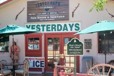 Grand Canyon West Hotel Sheps Miners Inn