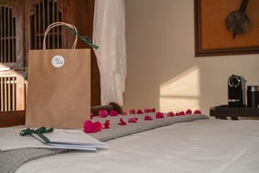 호텔 Tomo Safari Lodge