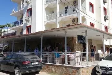 Zeybek Otel Seferi̇hi̇sar