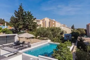 Pensionat Summer Breeze Apartments