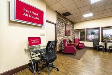 מוטל Red Roof Inn Sylacauga