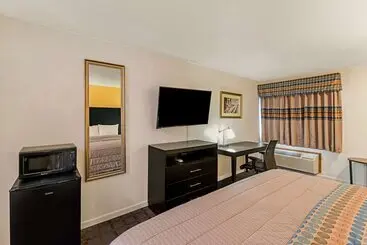 モーテル Rodeway Inn