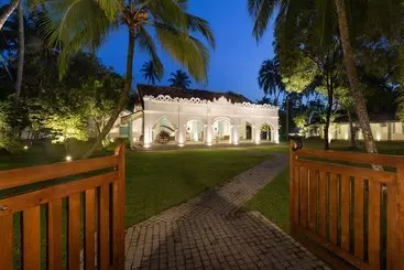 Resort Kathaluwa Mahawalawwa