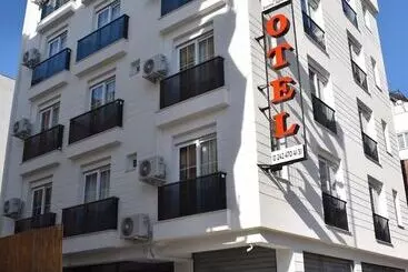 هتل آپارتمان Bone Best Otel