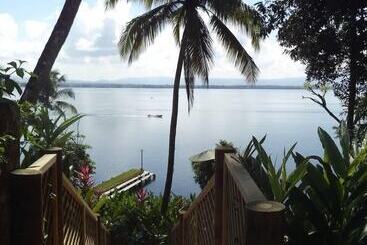 هتل Viñas Del Lago