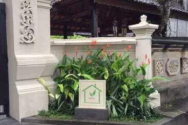 Turistlägenheter Martin's Guest House