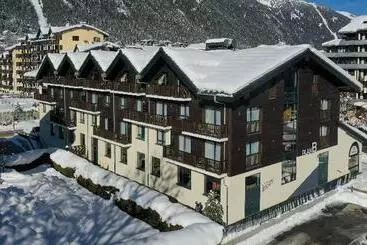 Plan B Hotel   Living Chamonix