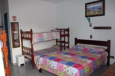 膳宿费 Pousada Flor De Aurora Bertioga