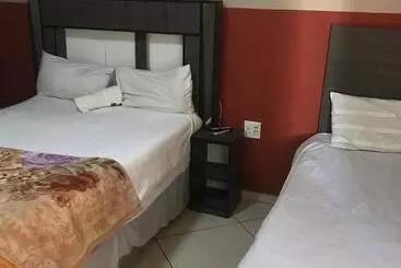 پانسیون Sharon Rose Guesthouse