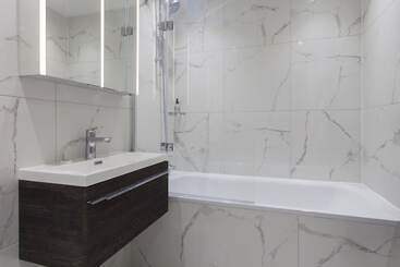 شقق خاصة سياحية Staines City Centre By Charles Hope