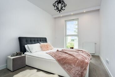 游客公寓 Elite Apartments Marine Cztery Oceany