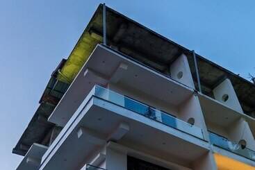 Golden Rock Am Hotel Kollection