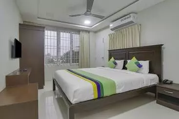 Otel Treebo Trend Rithikha Inn Crest