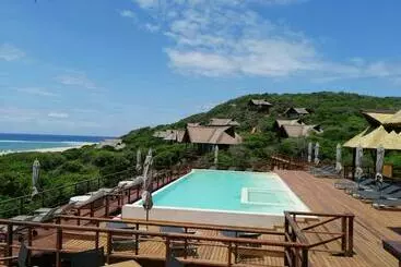 Montebelo Milibangalala Bay Resort