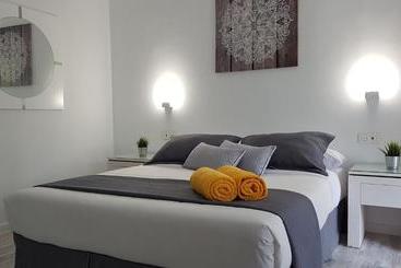 ペンション Finca La Barca