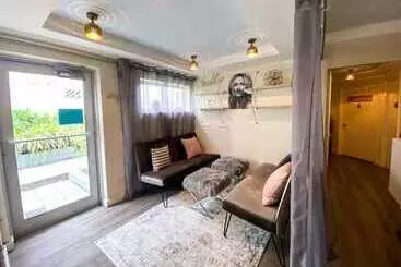 فندق على الطريق Winterset A North Beach Village Resort