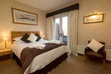 Washington Central Hotel And Sleepwell Inn