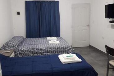 מלון דירות La Chacarita Apart