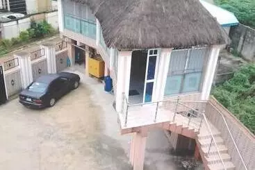 Carabana Hotel & Suites