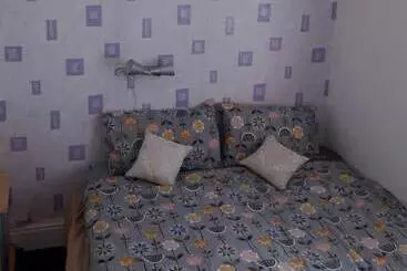 בית מלון כפרי Belroy