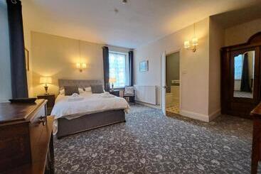 Lion Hotel Dulverton