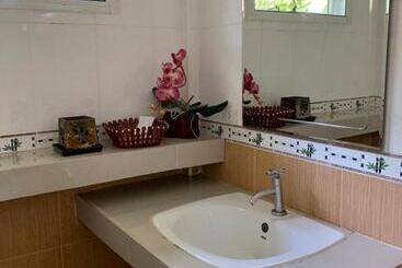 هتل Pakmeng Guesthouse