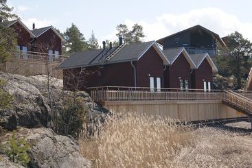 一軒屋 Hyvinvointi Ja Elämyskeskus Helmiranta