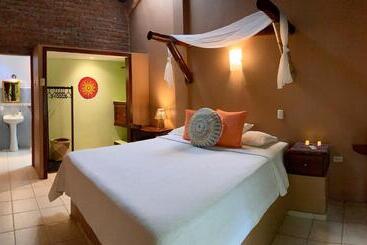 Bed & Breakfast La Buena Vida