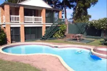 ホテル The Country Inn