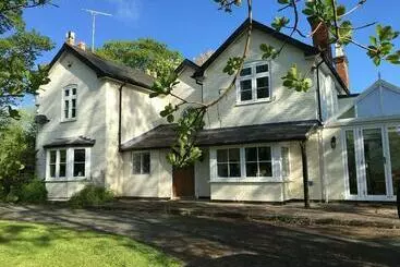 Aamiaismajoitus (B&B) Bron Hafren