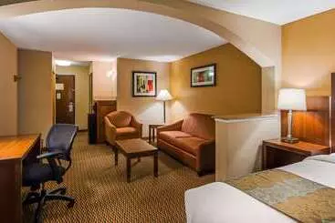 فندق Best Western Plus Airport Inn & Suites