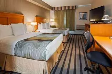 בית מלון כפרי Best Western King George Inn & Suites