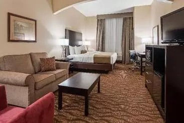 בית מלון כפרי Best Western Plus Capital Inn