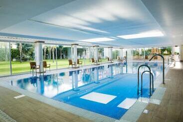 فندق Monarque Fuengirola Park