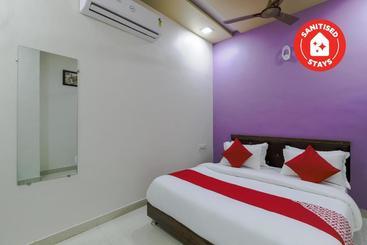 Hotel Oyo 71357  Pushpraj