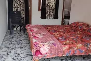 Pension Nidhivan Homestay