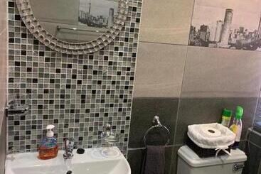 پانسیون Camelthorn Guesthouse