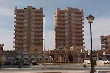 Apartamentos Castillo de Mar