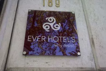 Ever Lisboa City Center Hotel