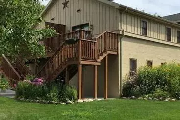 ホテル Lake Orchard Farm Retreat