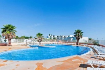 ホテル Village Vacances Des Rives Des Corbieres