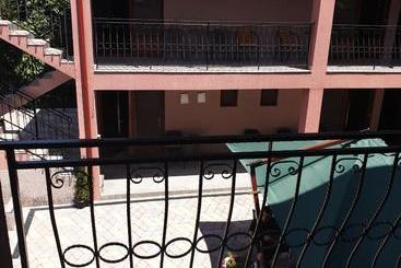 بنسيون House Of Sun